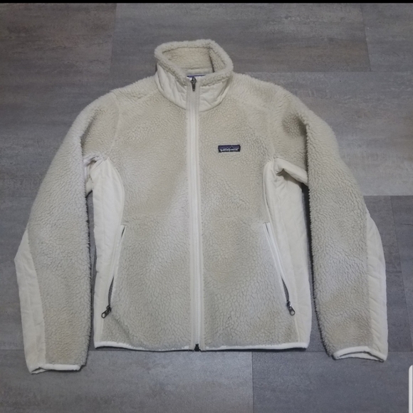 SOLD Patagonia Retro X Jacket Small - Picture 2 of 4